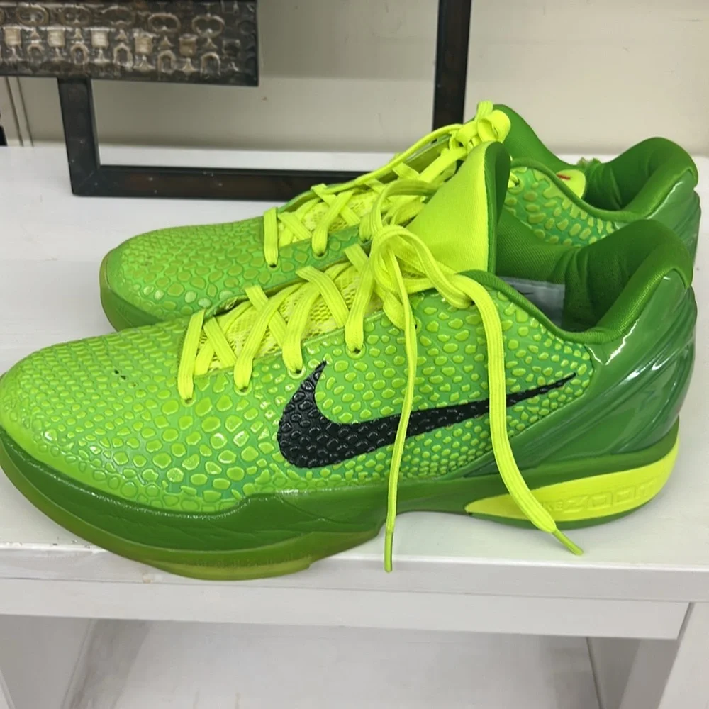 Nike Zoom Kobe 6 Protro "Grinch” - Picture 3 of 4